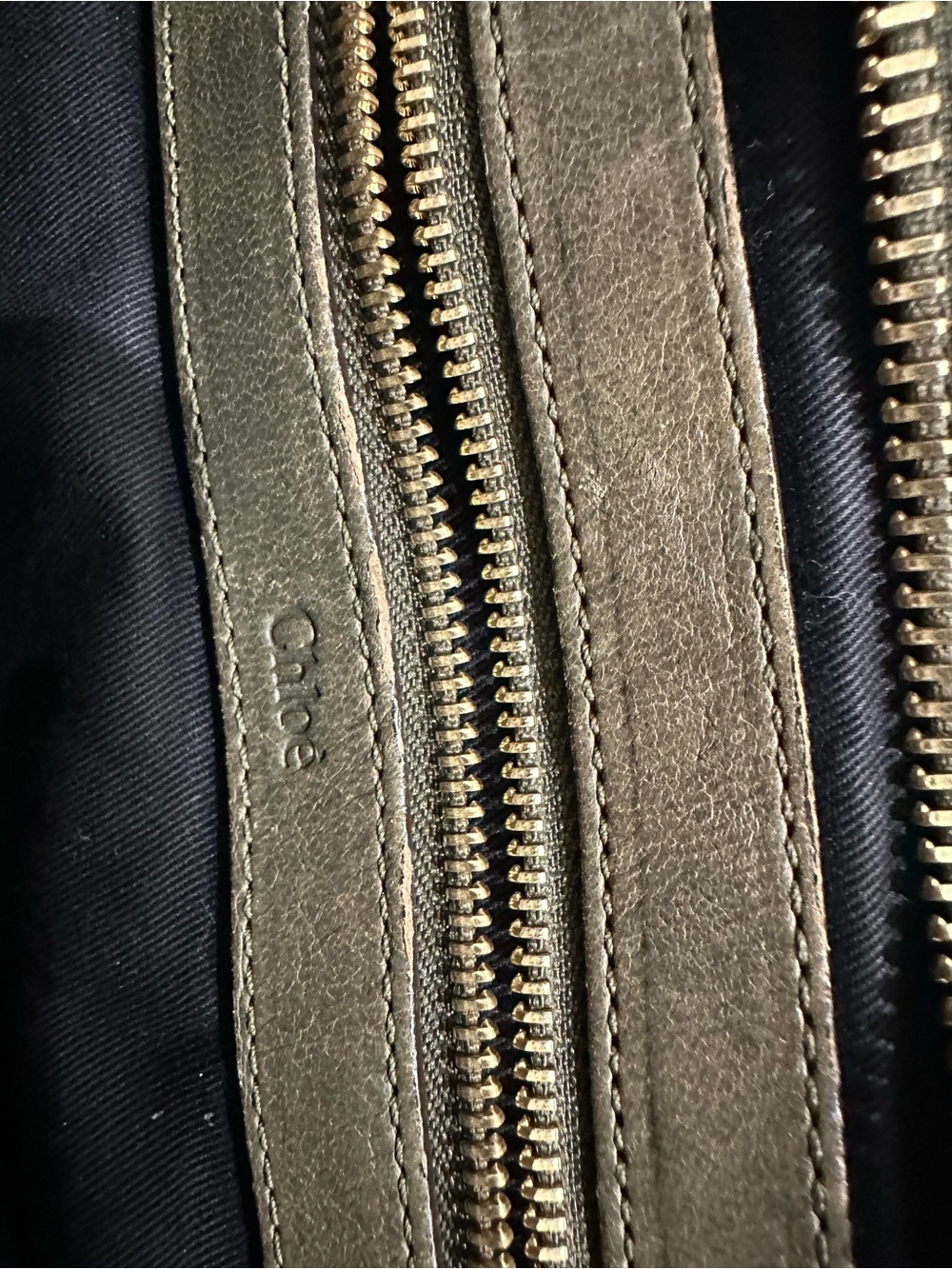 VINTAGE Chloe Olive Leather Tote Bag - Picture 8 of 11